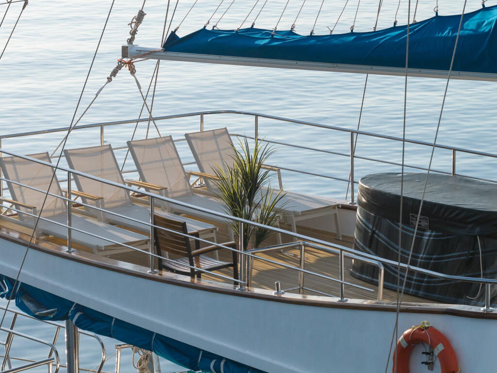 Gulet & Motorsailer 
