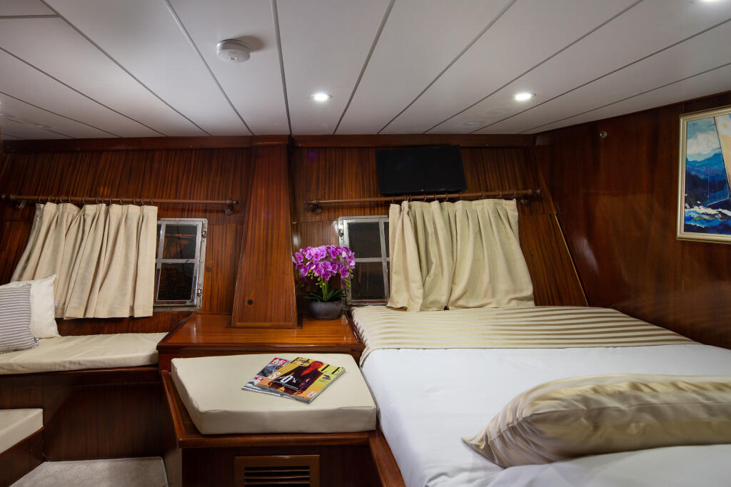 Gulet & Motorsailer 