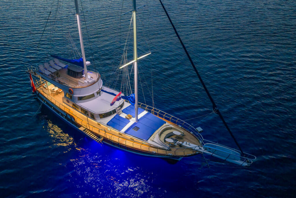 Gulet & Motor Sailer 