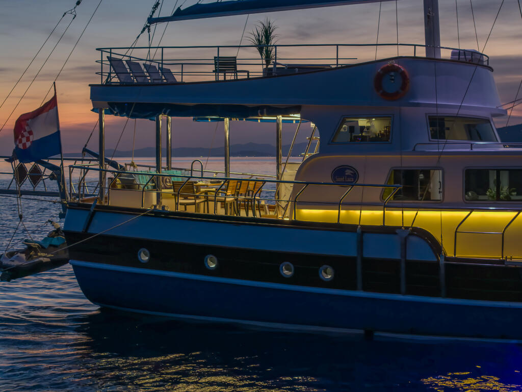 Gulet & Motor Sailer 