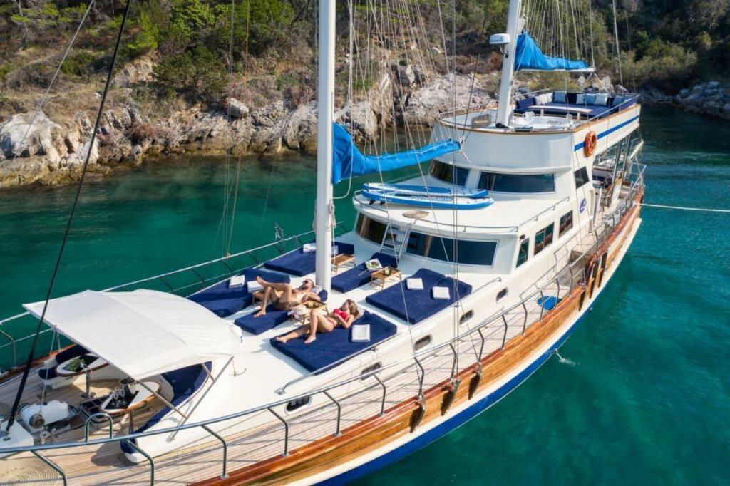 Gulet & Motor Sailer 