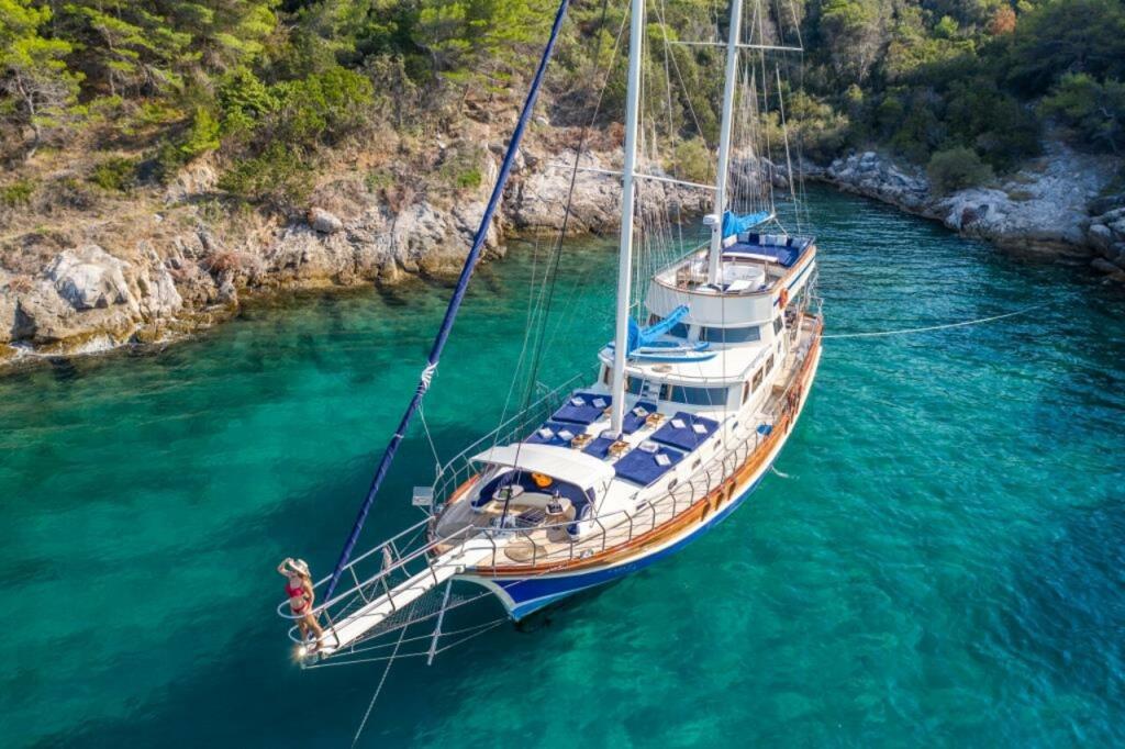 Gulet & Motor Sailer 