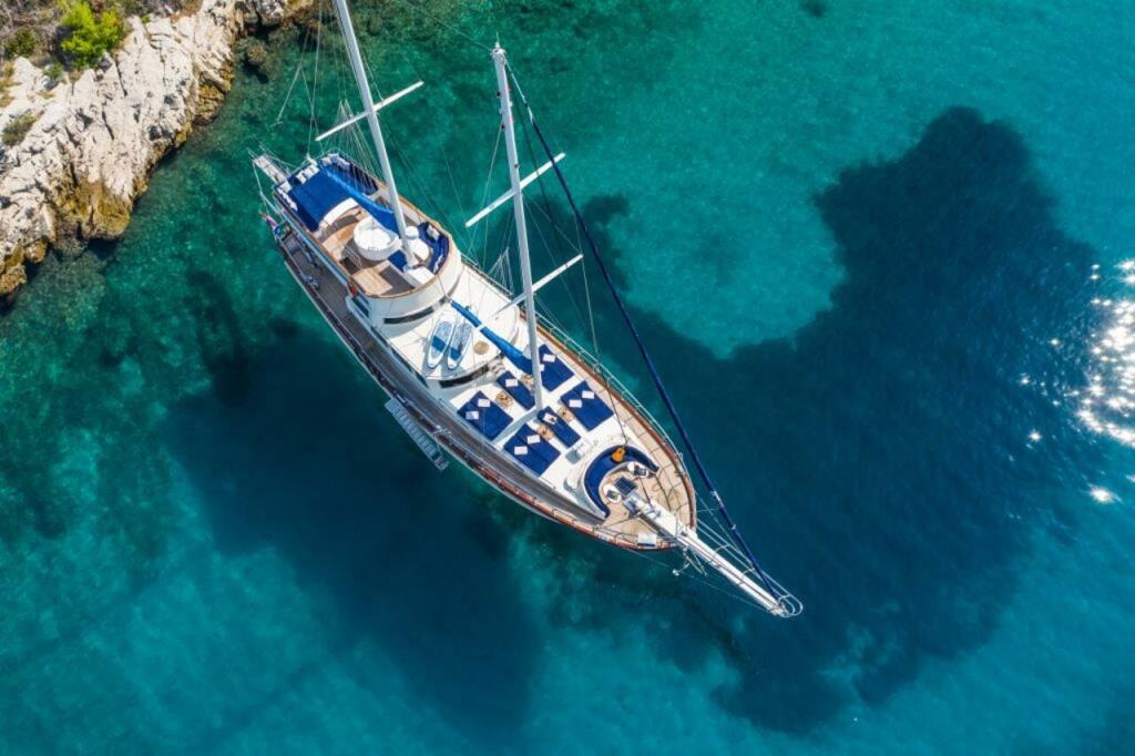 Gulet & Motor Sailer 