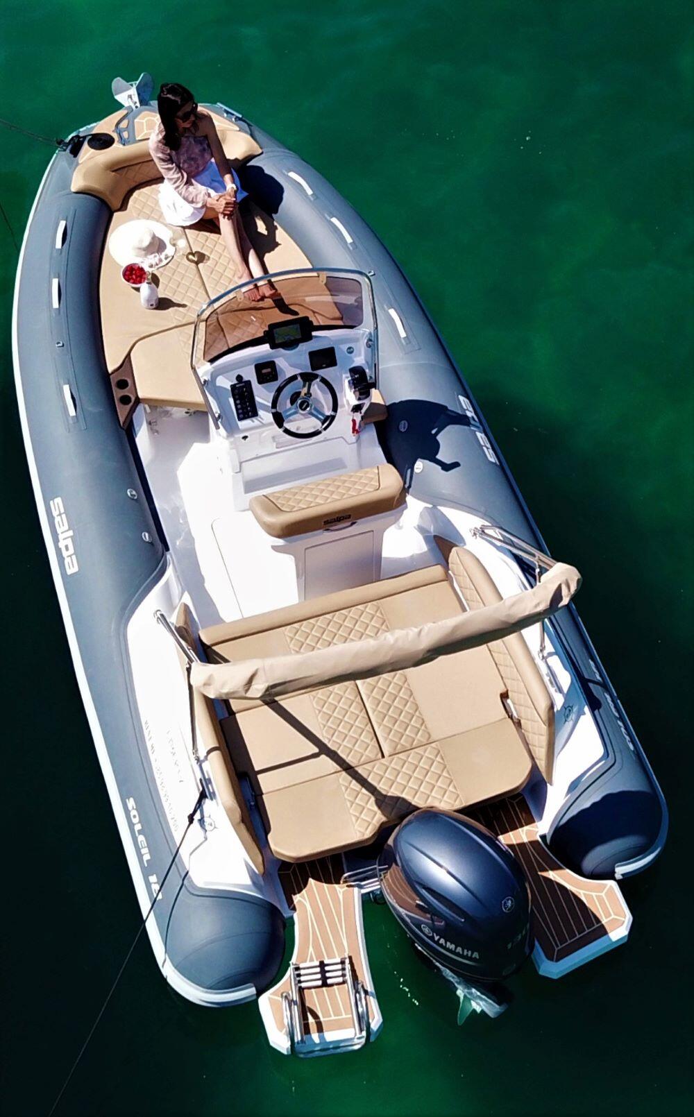 Schlauchboot 