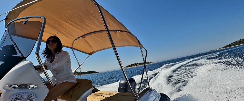 Schlauchboot 