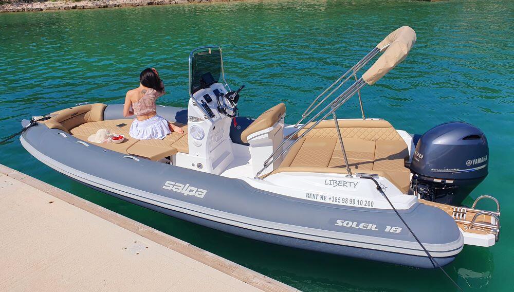 Schlauchboot 