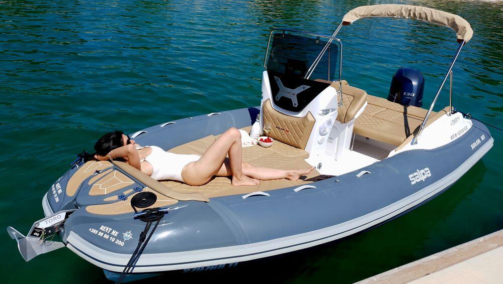 Schlauchboot 