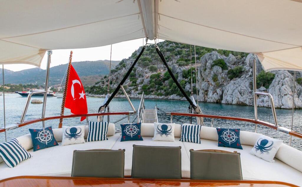 Gulet & Motor Sailer 