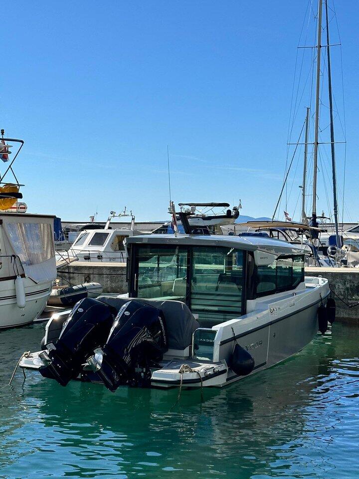 Motorboot 