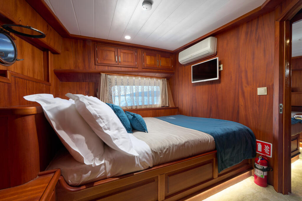 Gulet & Motor Sailer 