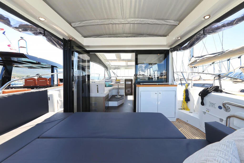 Motoryacht 