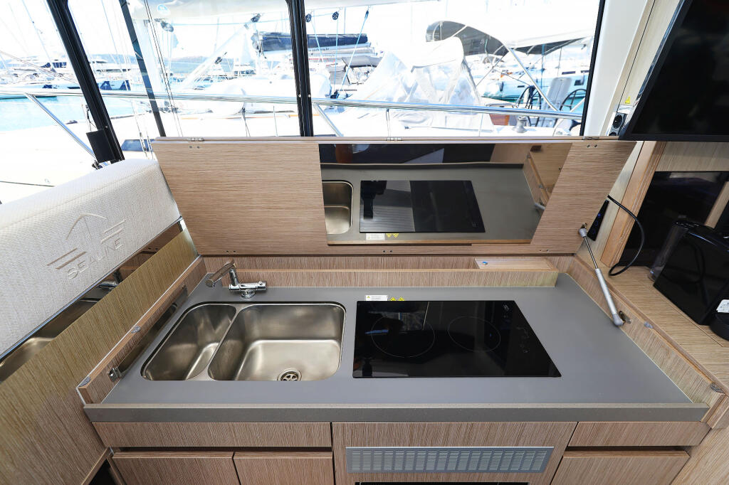 Motoryacht 