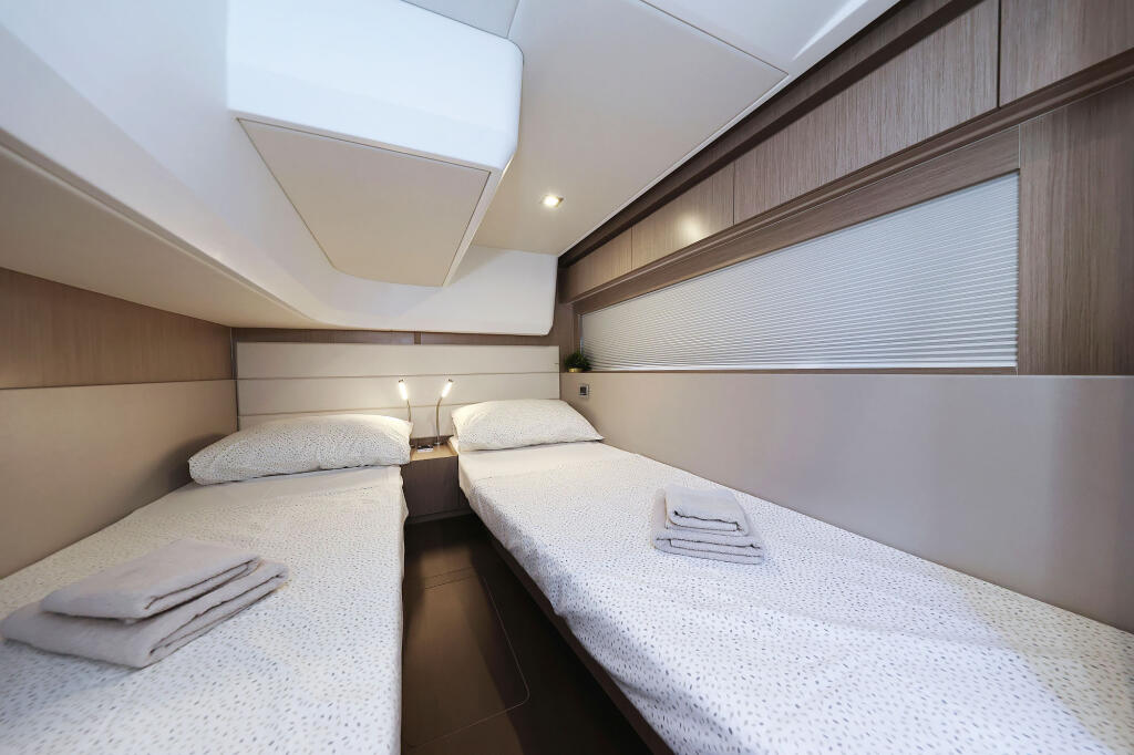 Motoryacht 