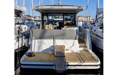 Motoryacht 