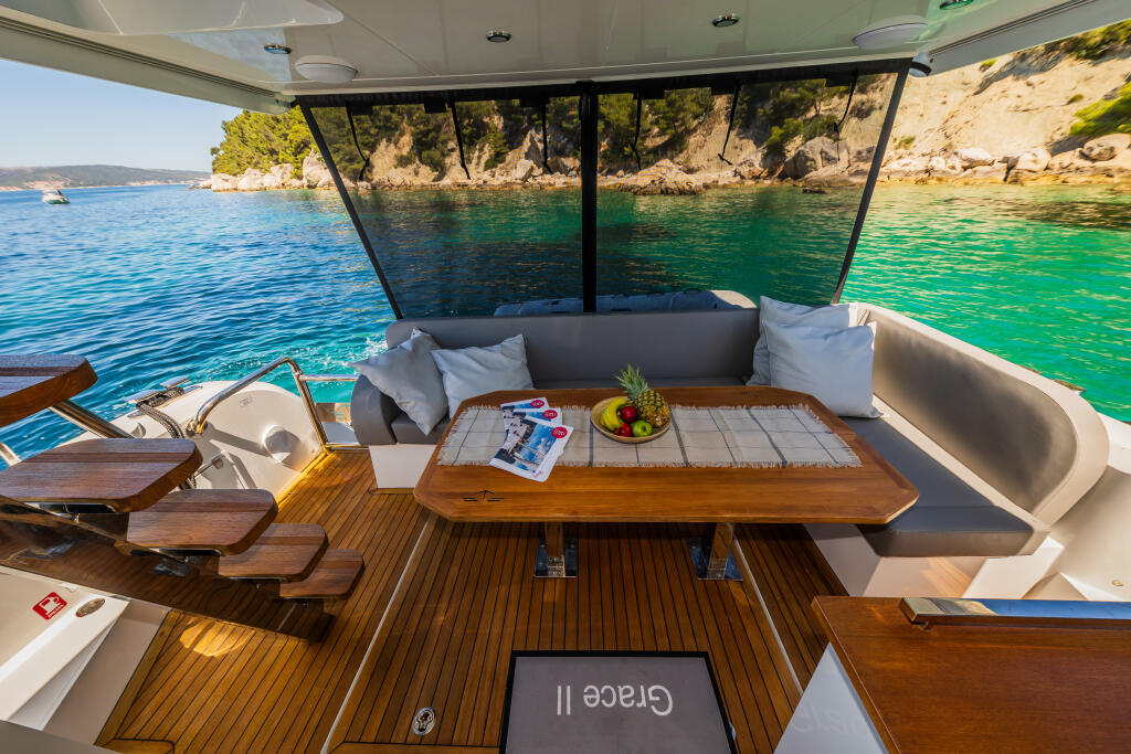Motoryacht 