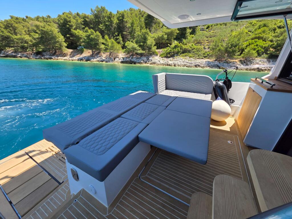 Motoryacht 