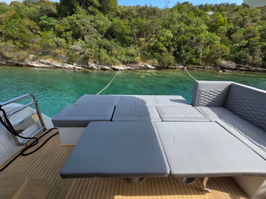 Motoryacht 
