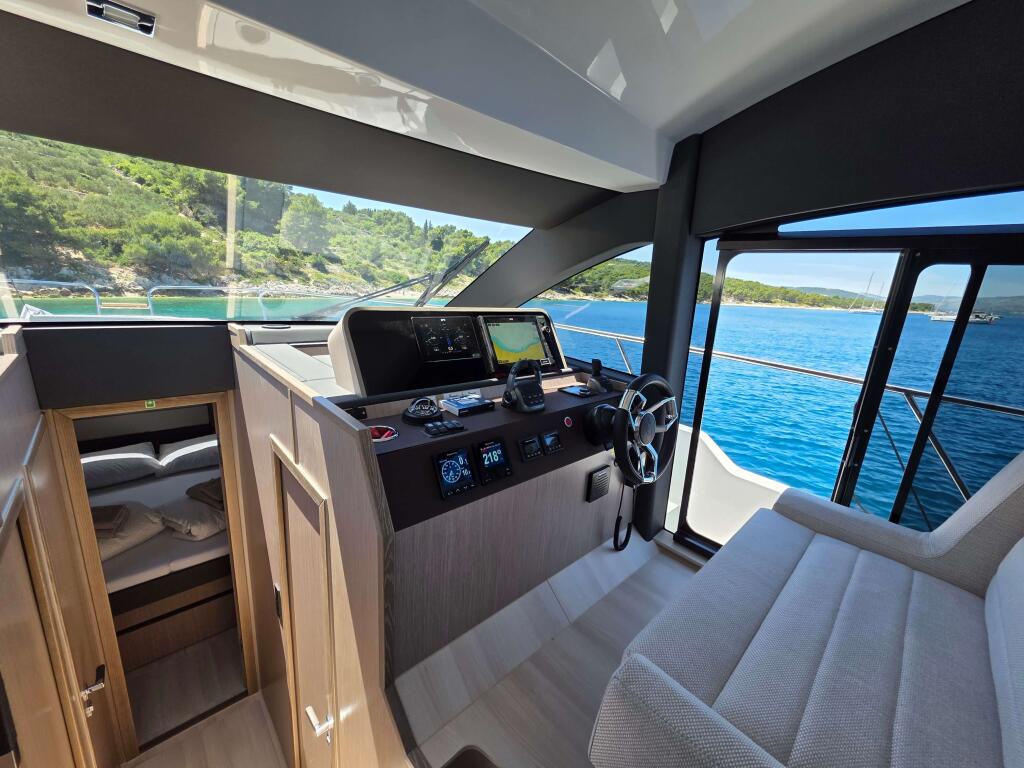 Motoryacht 