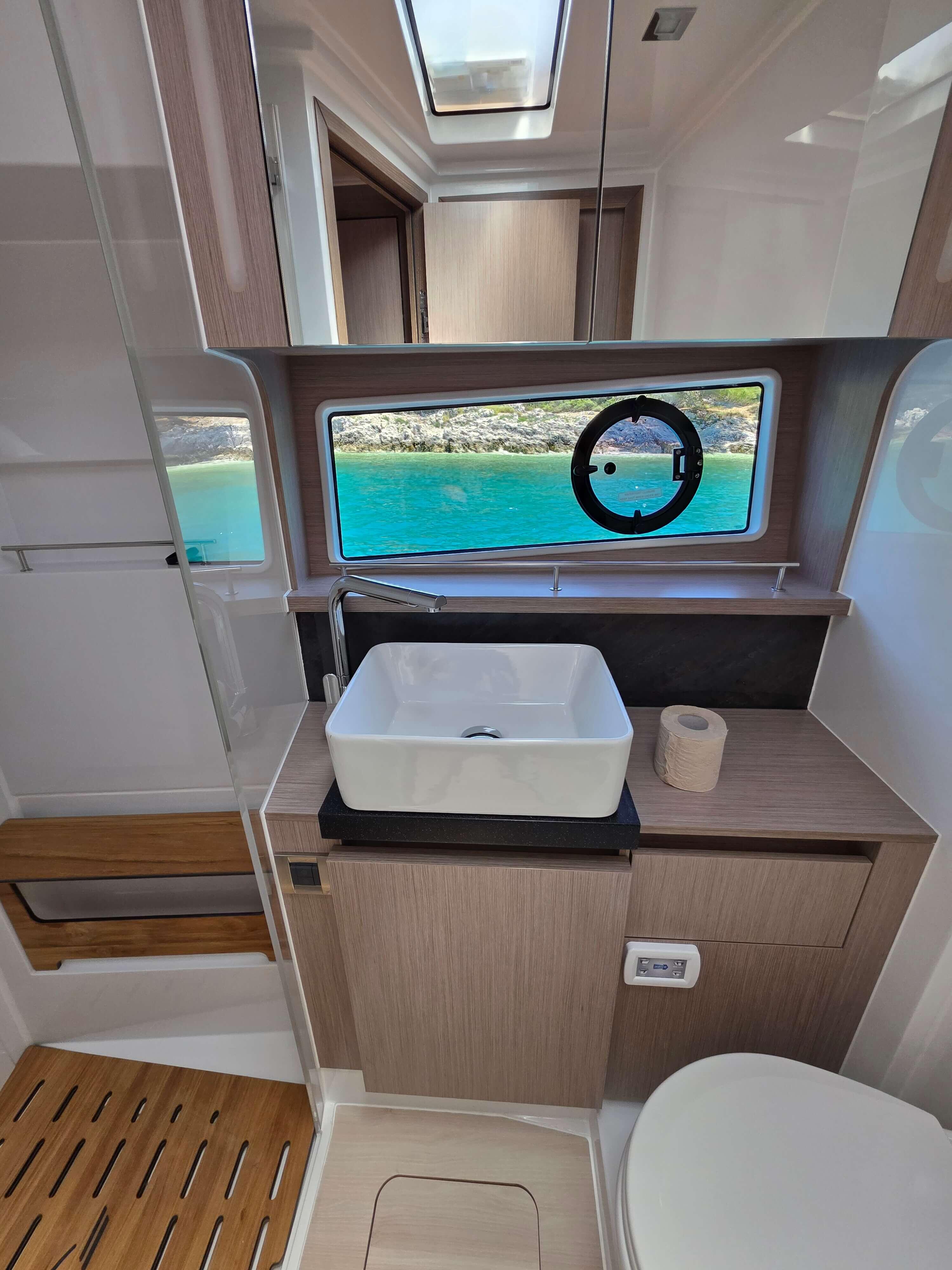Motoryacht 