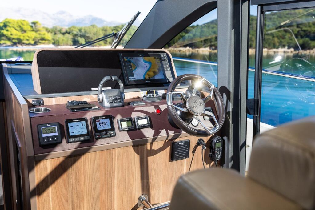 Motoryacht 