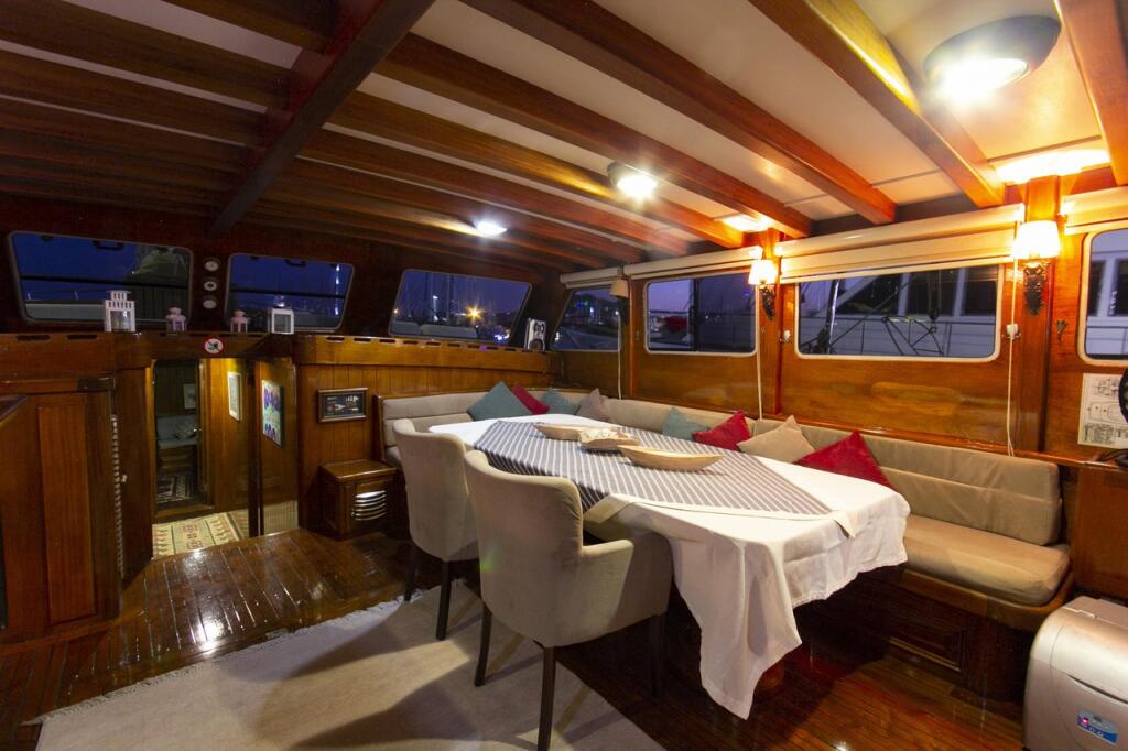 Gulet & Motor Sailer 