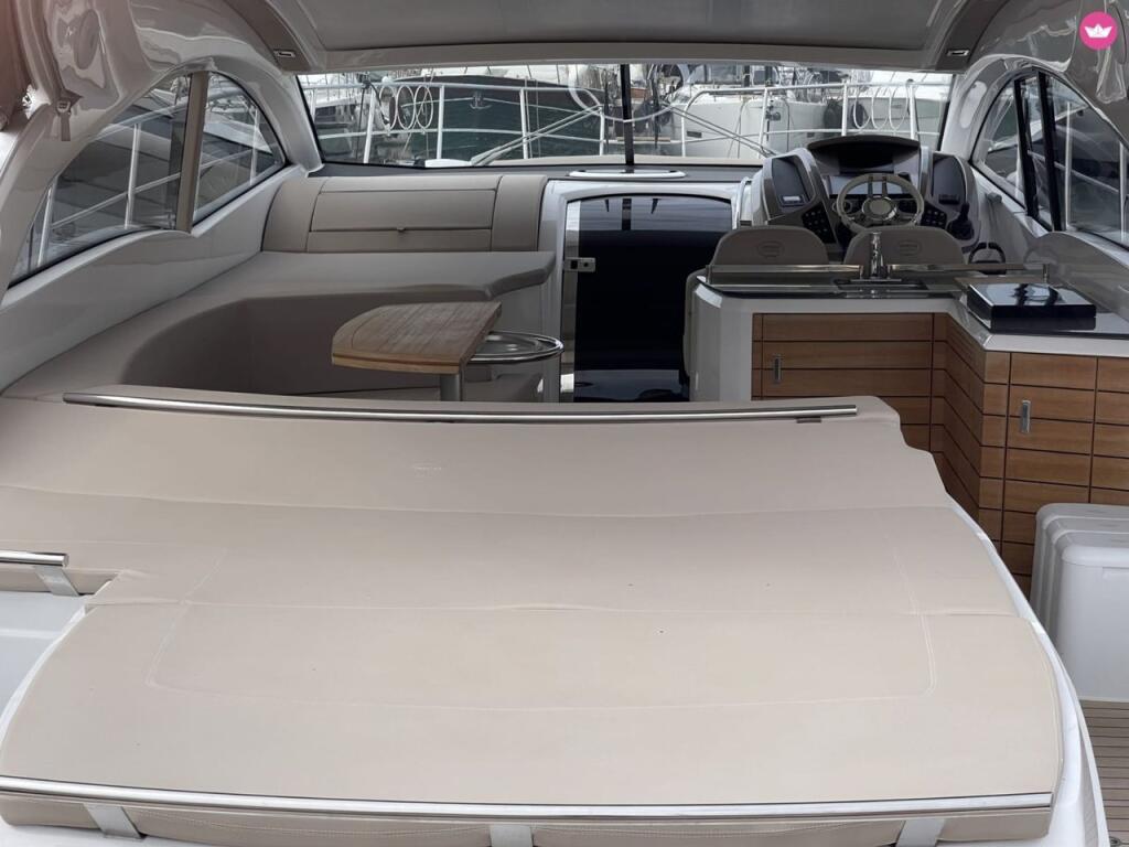 Motoryacht 