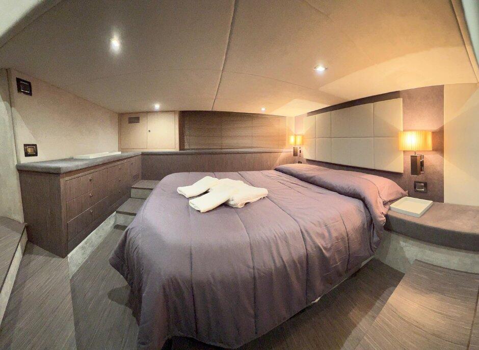 Motoryacht 