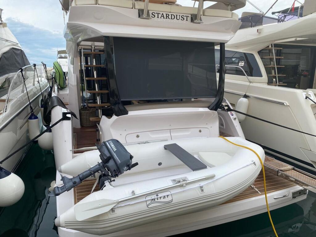 Motoryacht 