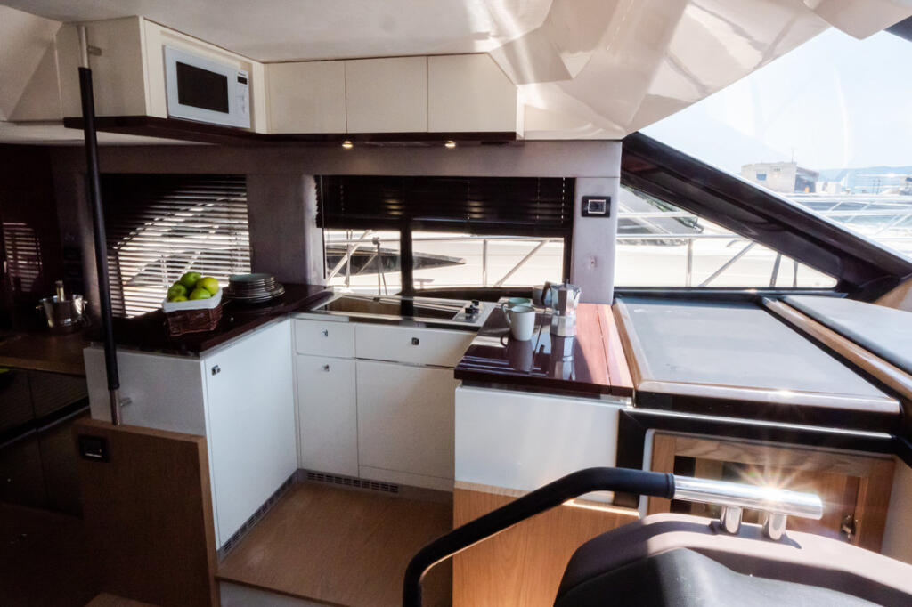 Motoryacht 