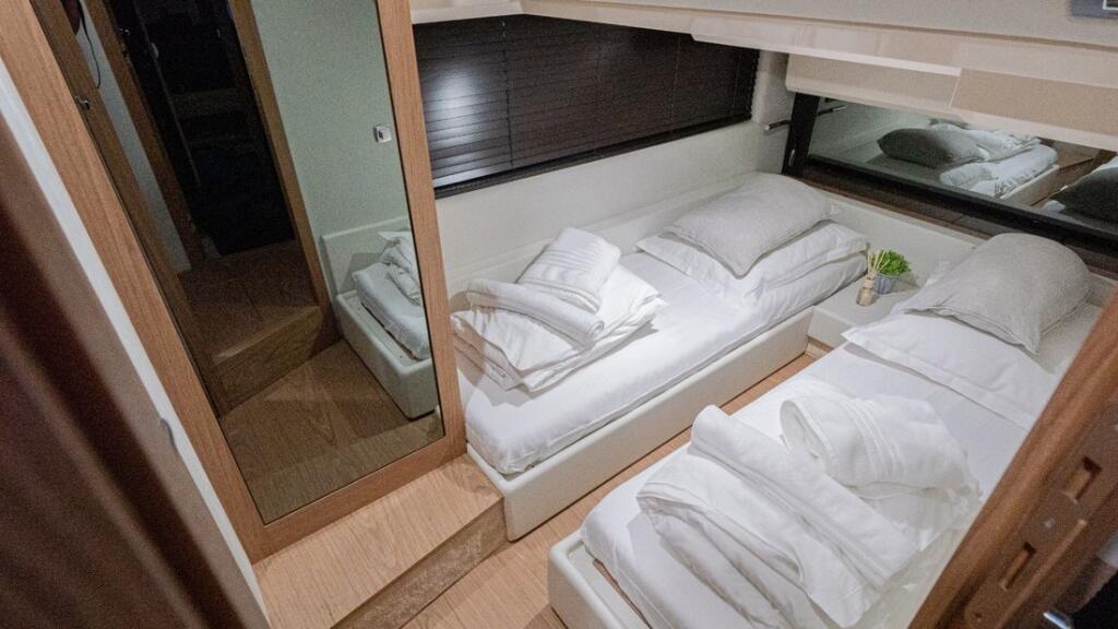 Motoryacht 