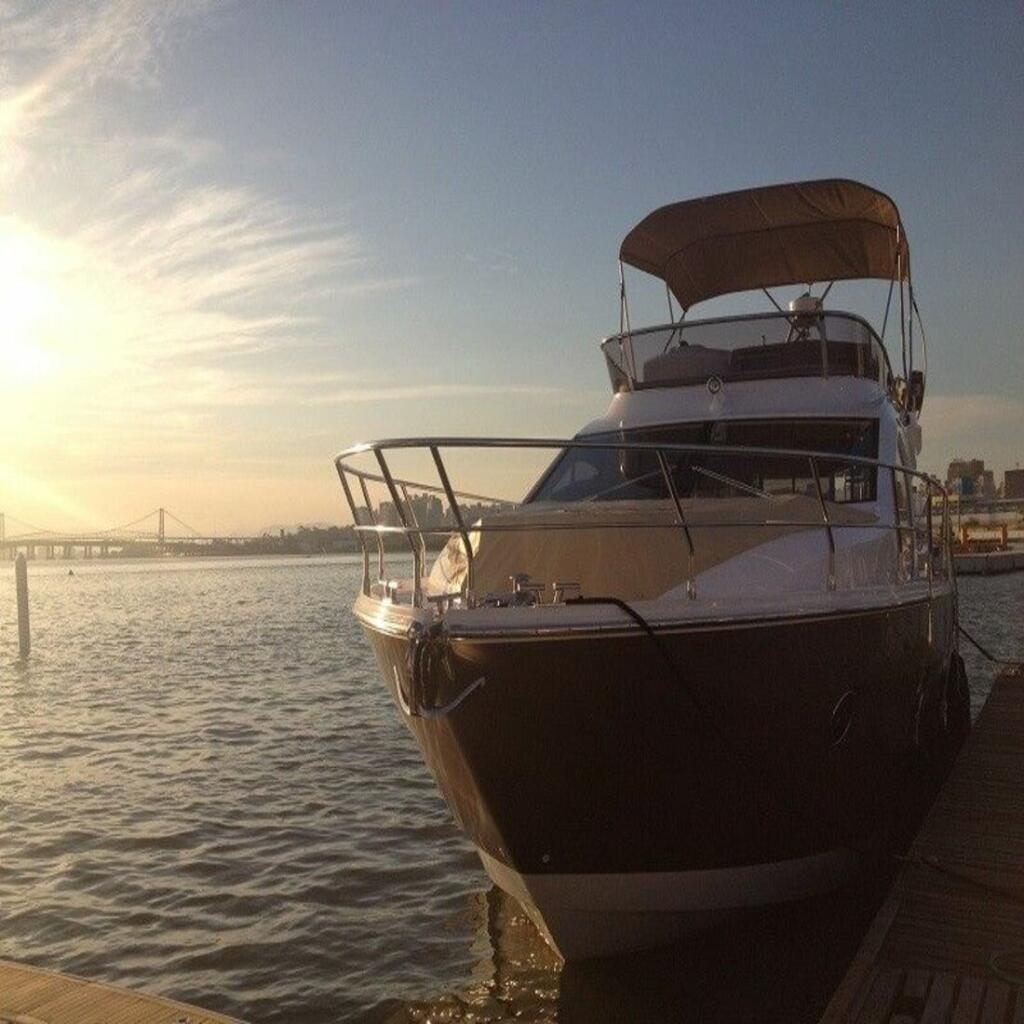 Motoryacht 