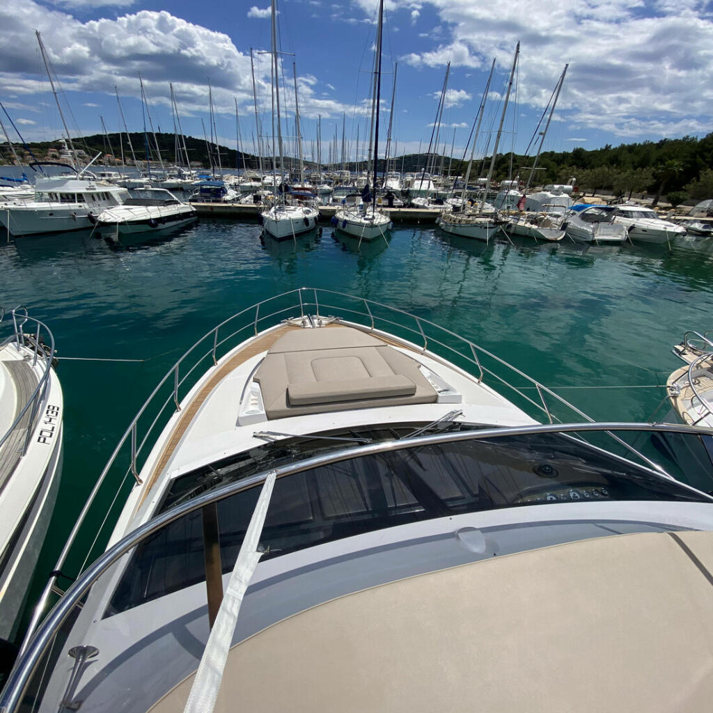 Motoryacht 