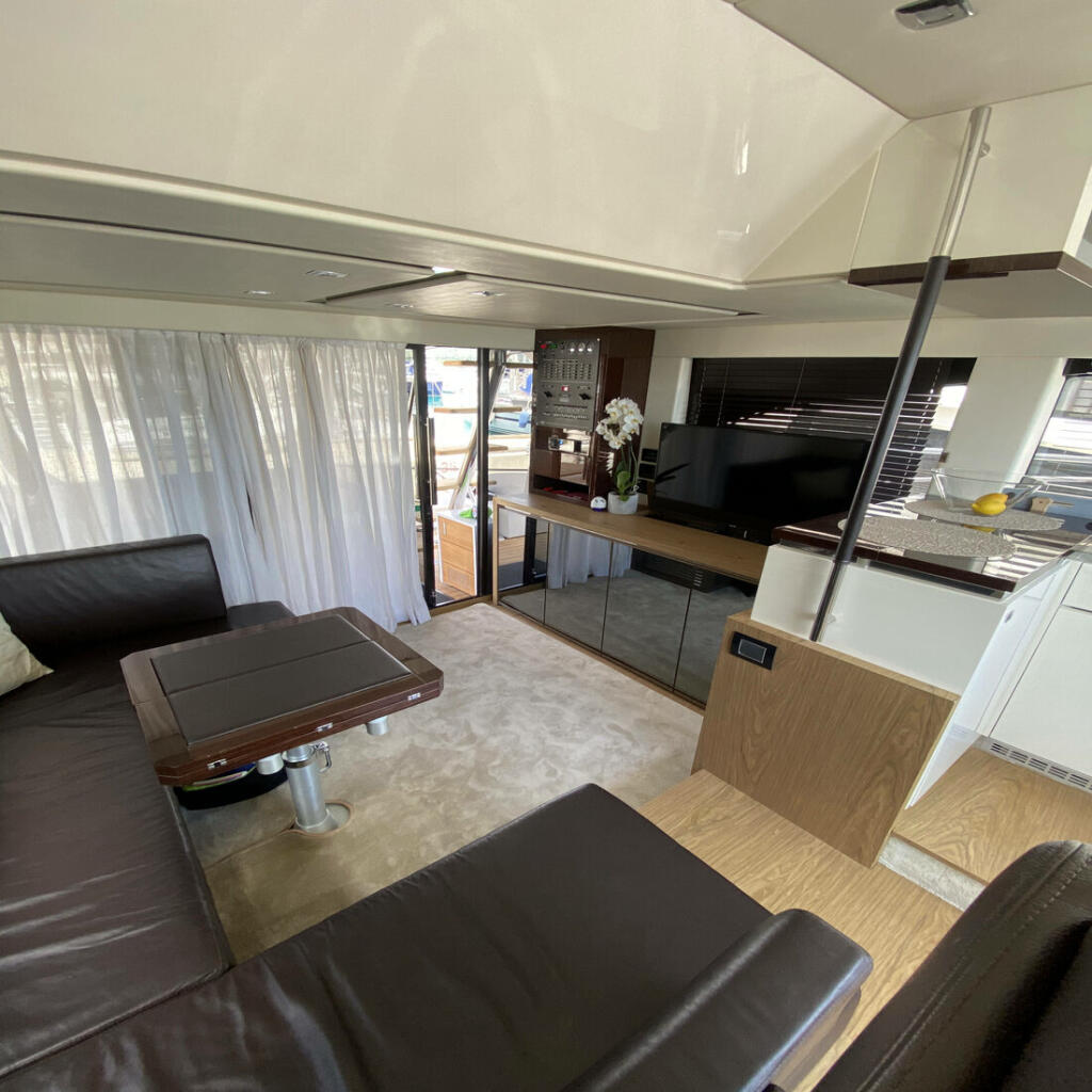 Motoryacht 