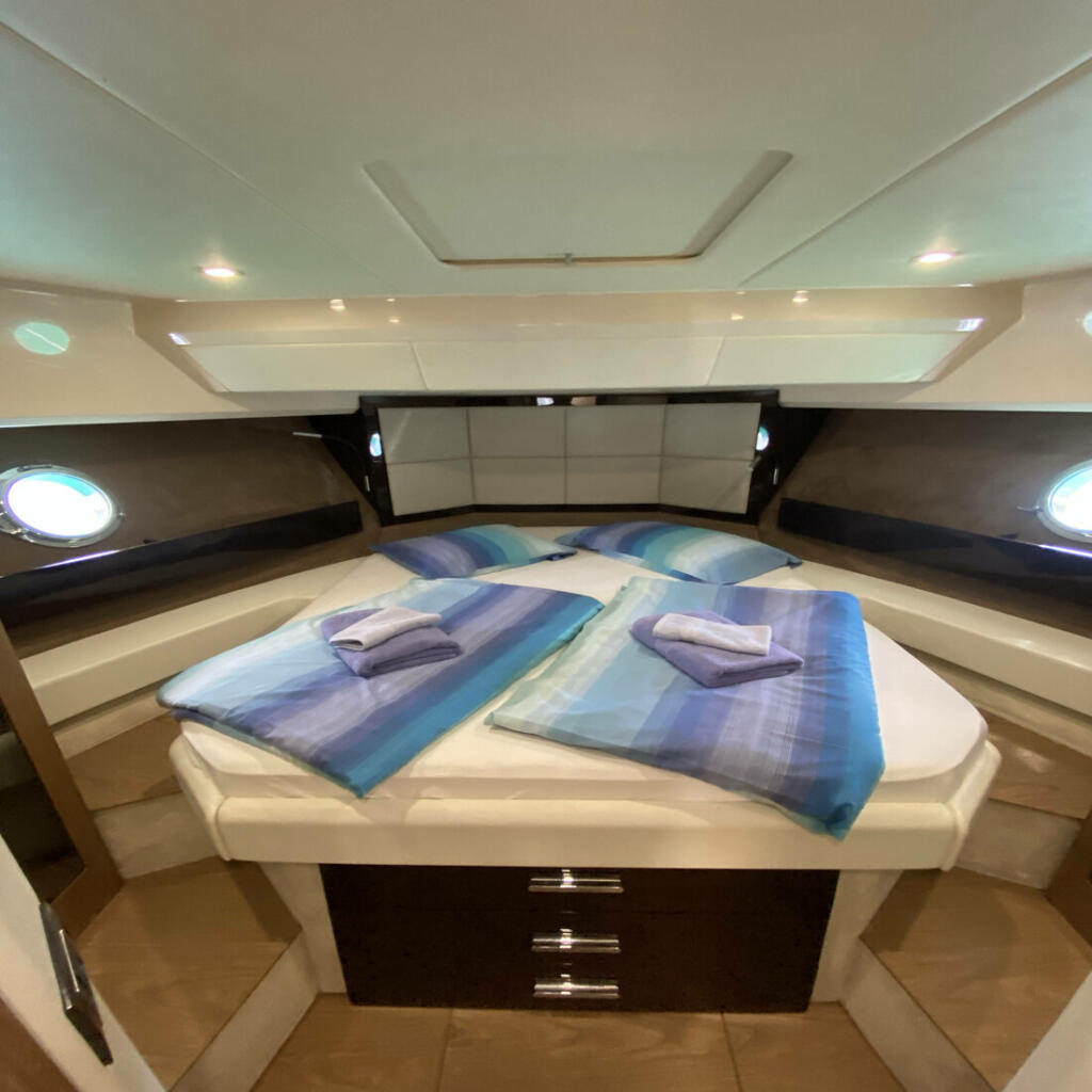 Motoryacht 