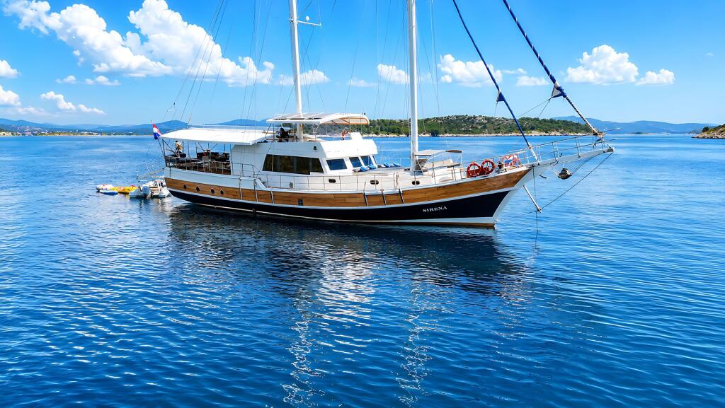 Gulet & Motor Sailer 