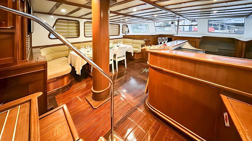 Gulet & Motor Sailer 
