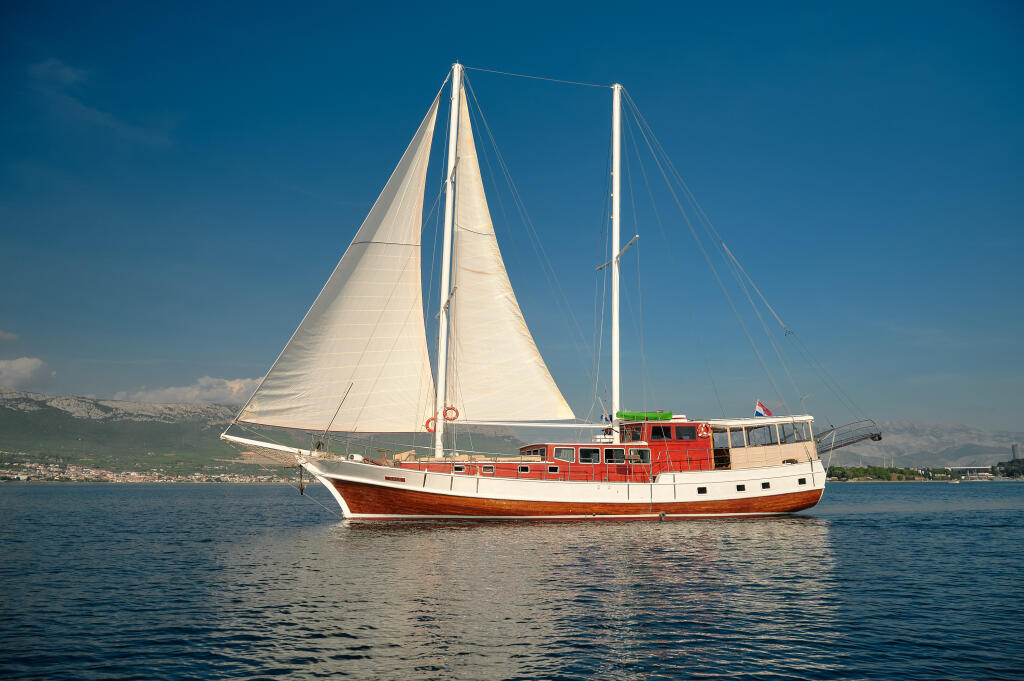 Gulet & Motor Sailer 