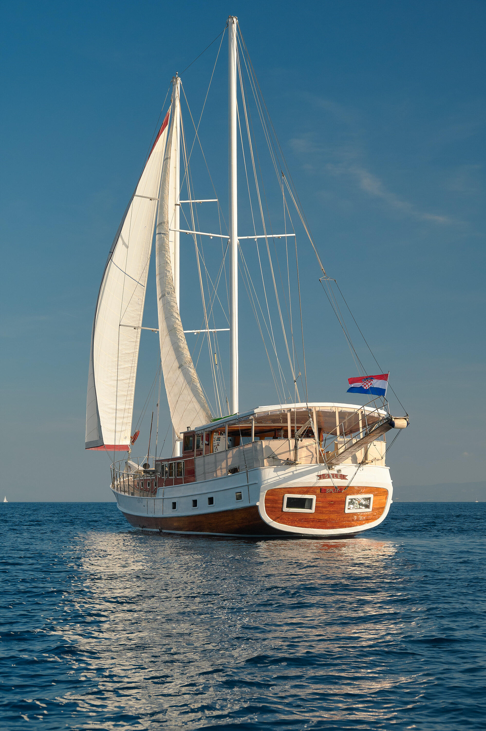 Gulet & Motor Sailer 