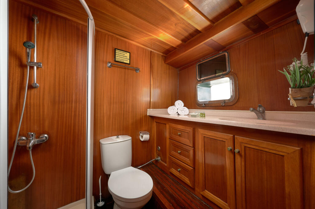 Gulet & Motor Sailer 
