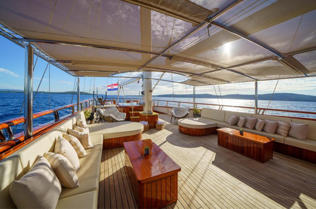 Gulet & Motor Sailer 