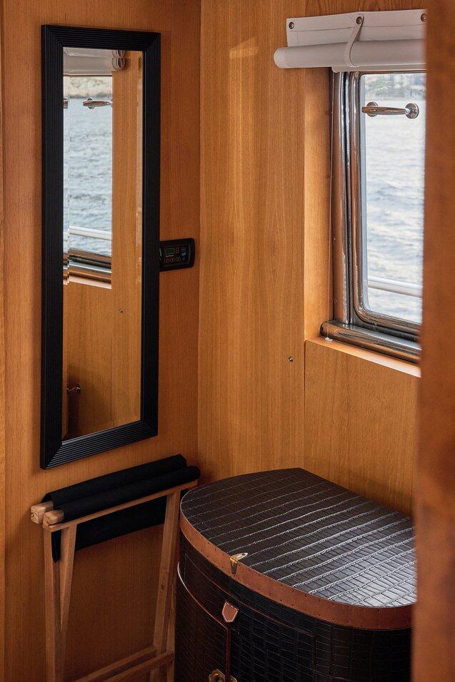 Luxury motor yacht 
