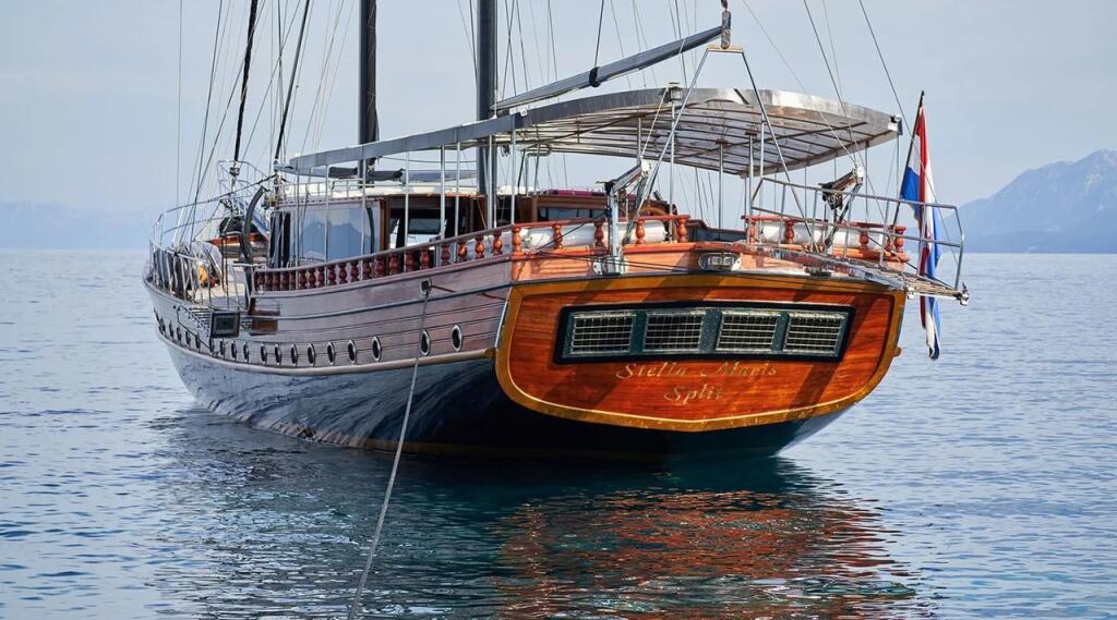 Gulet & Motorsailer 