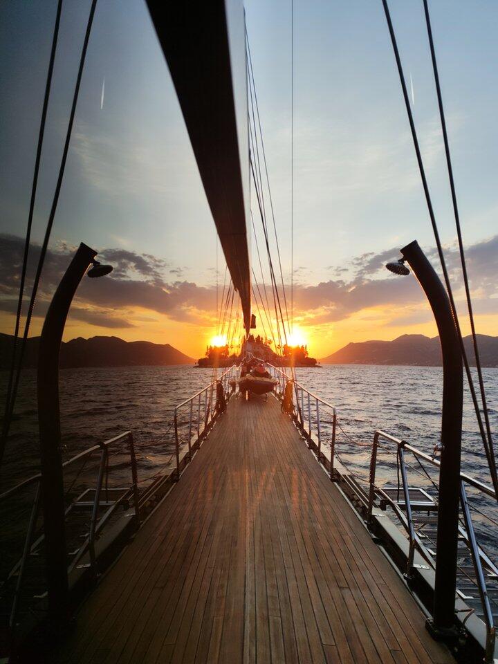 Gulet & Motorsailer 