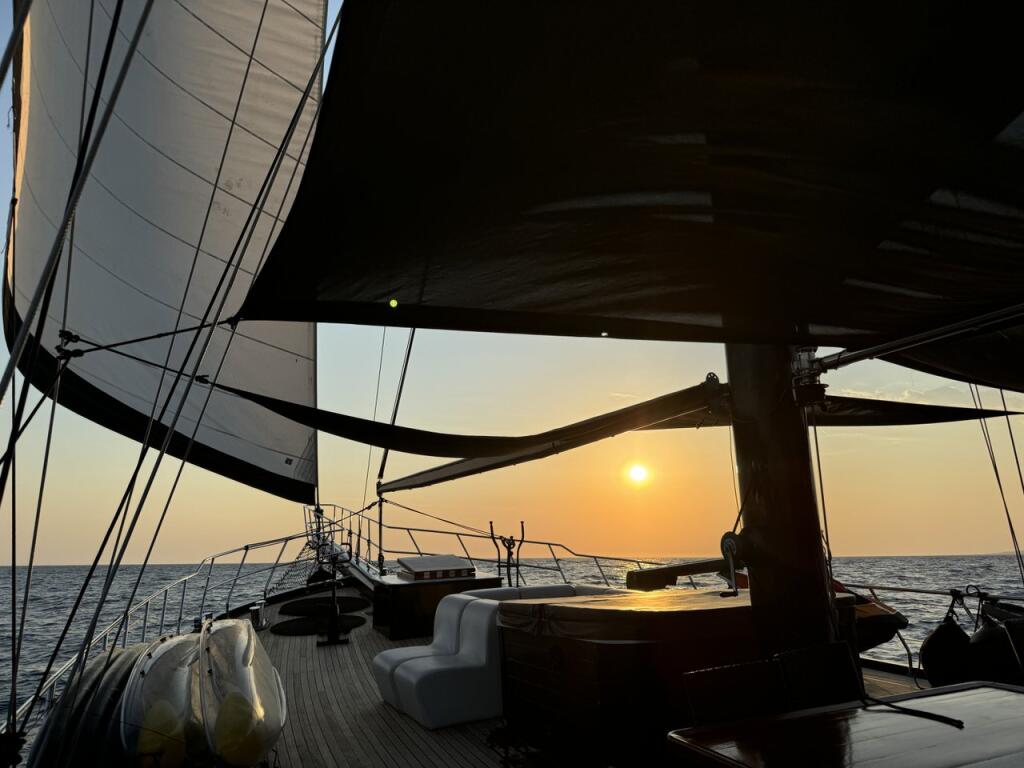 Gulet & Motorsailer 