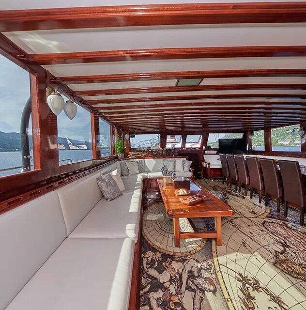 Gulet & Motorsailer 