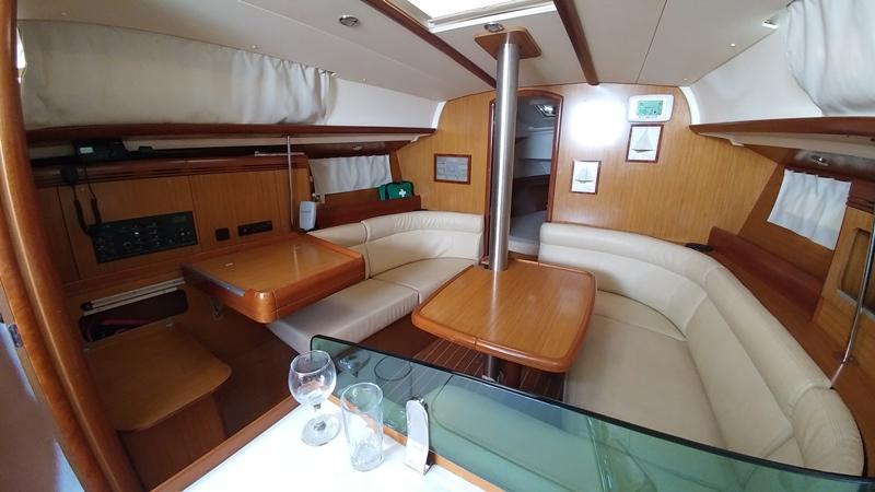 Segelyacht 