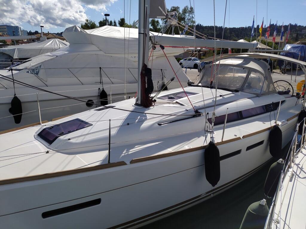 Segelyacht 