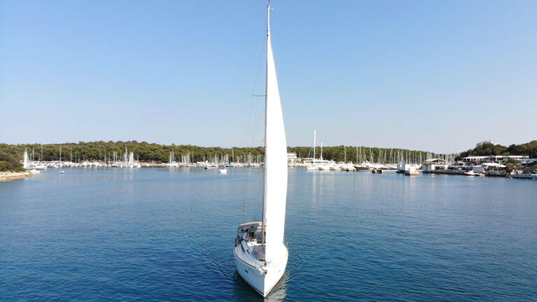 Segelyacht 