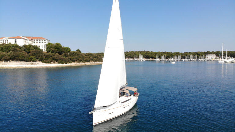 Segelyacht 