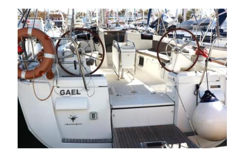 Sun Odyssey 439 Gael